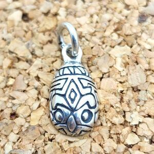 5/$21 ❤️ 925 Sterling Silver Easter Egg Charm Pendant